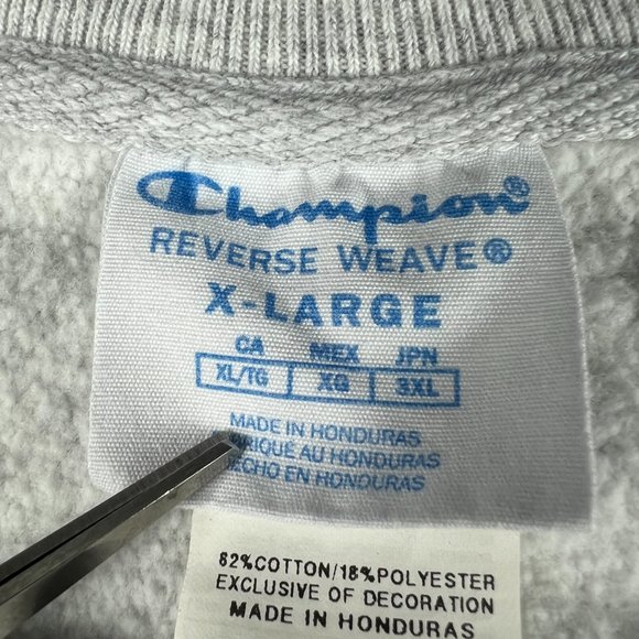 VTG Notre Dame de Sion 1912 Sweatshirt Extra Large Grey & Purple Faded Crewneck - Picture 8 of 14